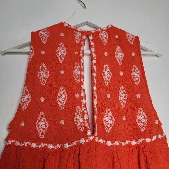 FREE PEOPLE Top Diamond Embroidered Sleeveless Deep V Neck Raw Swing Hem Orange - Picture 6 of 13